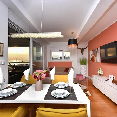 Apartment Mm Luxury Gold & Rubin *