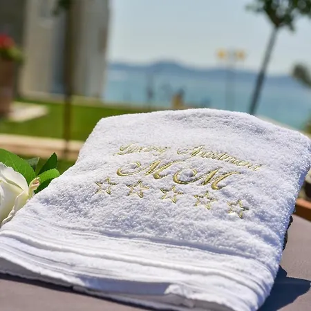 Apartament Mm Luxury Gold & Rubin *