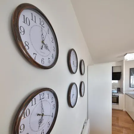 Mm Luxury Gold & Rubin Apartment *
