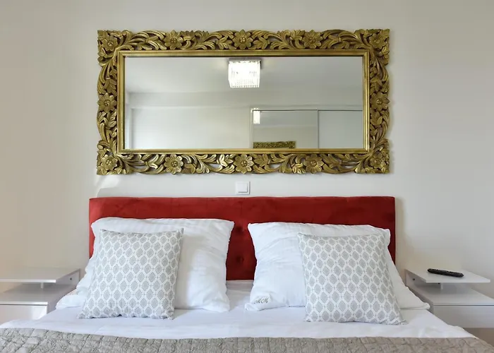 Mm Luxury Gold & Rubin * Zadar