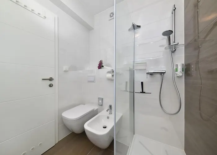 Mm Luxury Gold & Rubin * Zadar