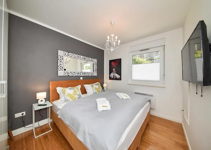 Mm Luxury Gold & Rubin Apartmán *