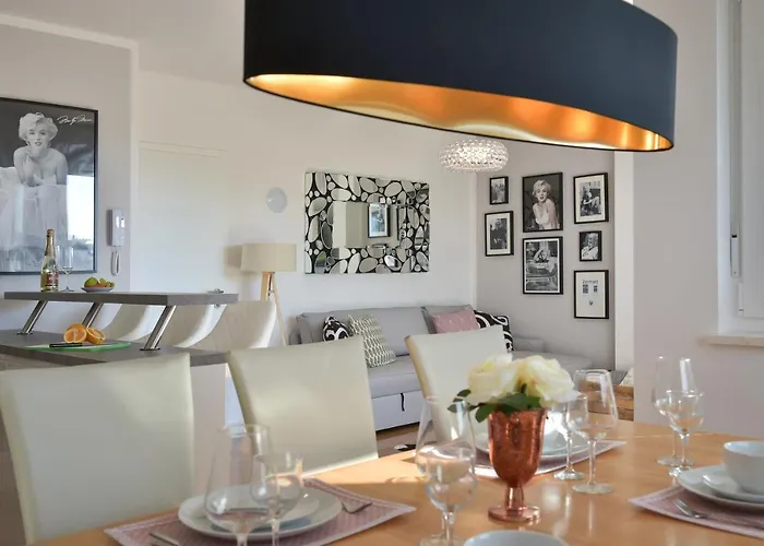 Apartament Mm Luxury Gold & Rubin